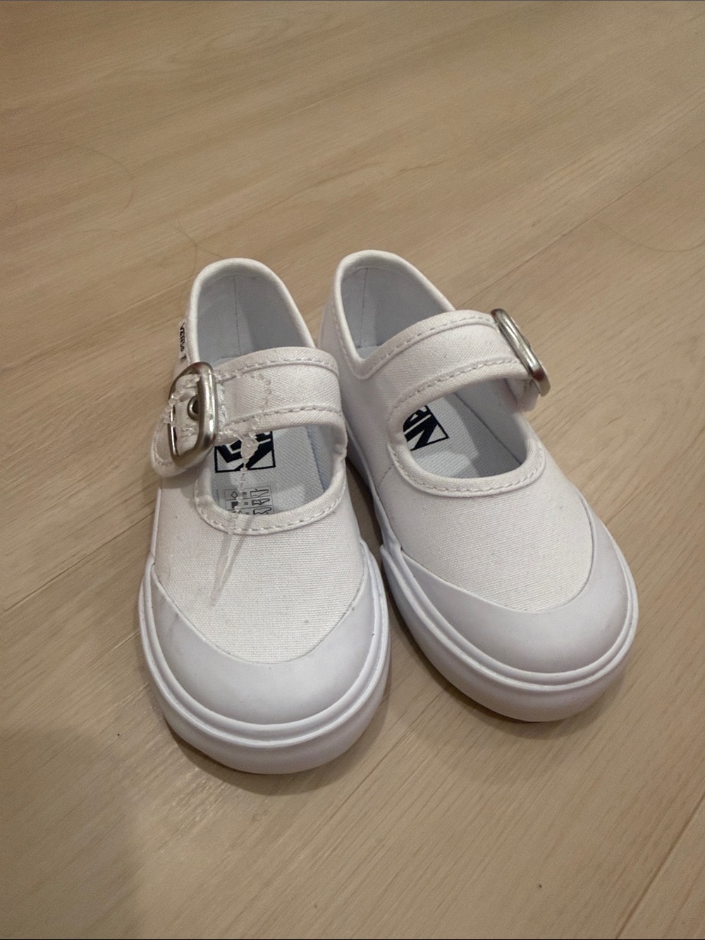 Vans White Kids Mary Jane Canvas Sneakers with Buckle